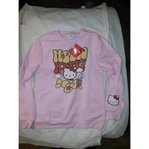 Sanrio Medium Hello KItty Pink Graphic Crewneck Sweatshirt NWT - Picture 11 of 12